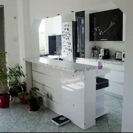 Cozy 2br With Old Town View And Free Street Parking Apartment Plovdiv